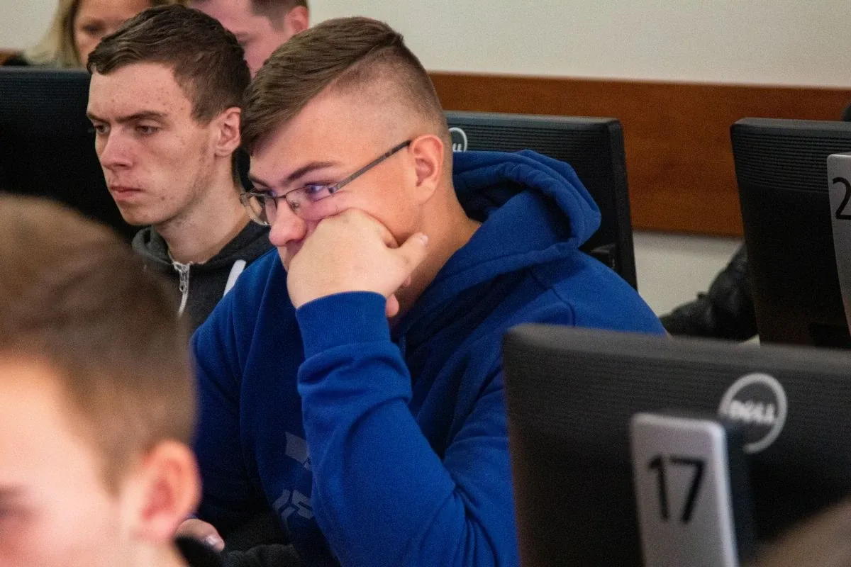 Uczniowie ZSCKR w Starym Lubiejewie podeszli do egzaminu kompetencji cyfrowych - IT Fitness Test (zdjęcia)