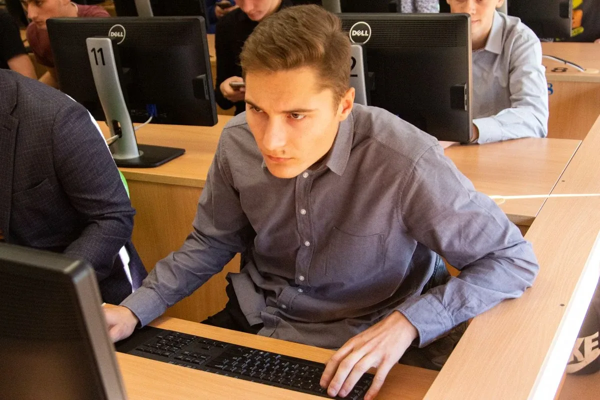 Uczniowie ZSCKR w Starym Lubiejewie podeszli do egzaminu kompetencji cyfrowych - IT Fitness Test (zdjęcia)