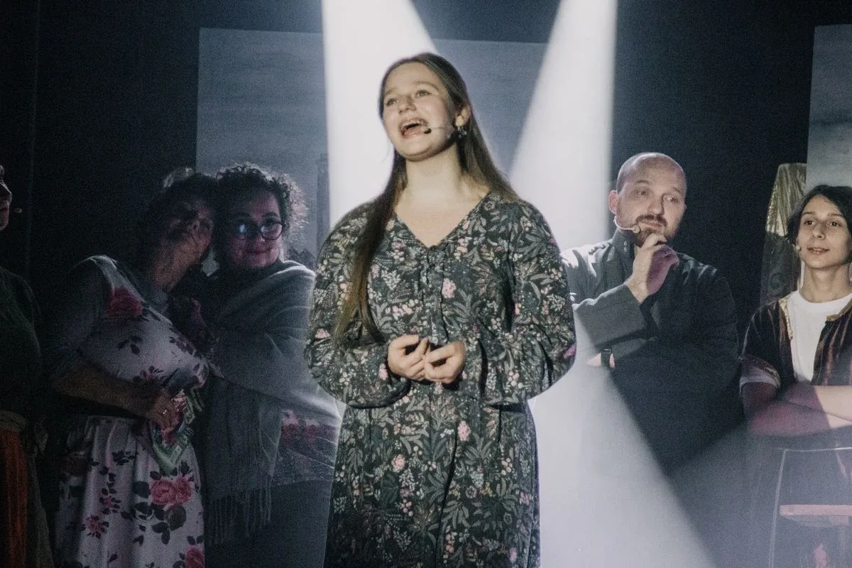 Spektakl teatralny pt. "Do hymnu powstań" w Broku zachwycił publiczność (zdjęcia, wideo) 