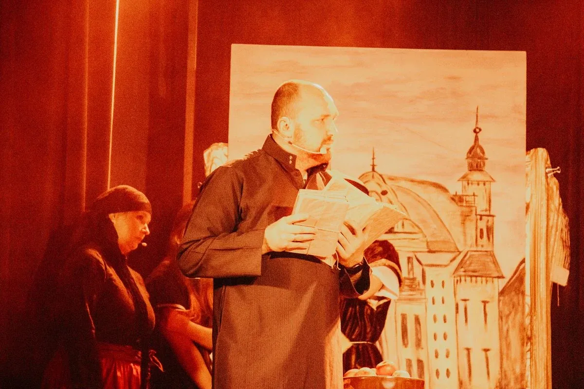 Spektakl teatralny pt. "Do hymnu powstań" w Broku zachwycił publiczność (zdjęcia, wideo) 