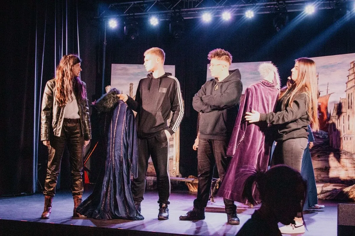 Spektakl teatralny pt. "Do hymnu powstań" w Broku zachwycił publiczność (zdjęcia, wideo) 