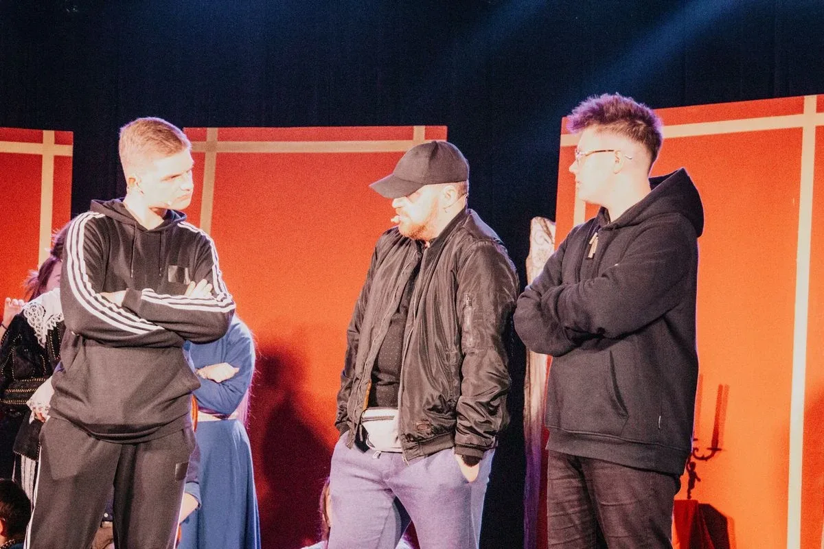Spektakl teatralny pt. "Do hymnu powstań" w Broku zachwycił publiczność (zdjęcia, wideo) 