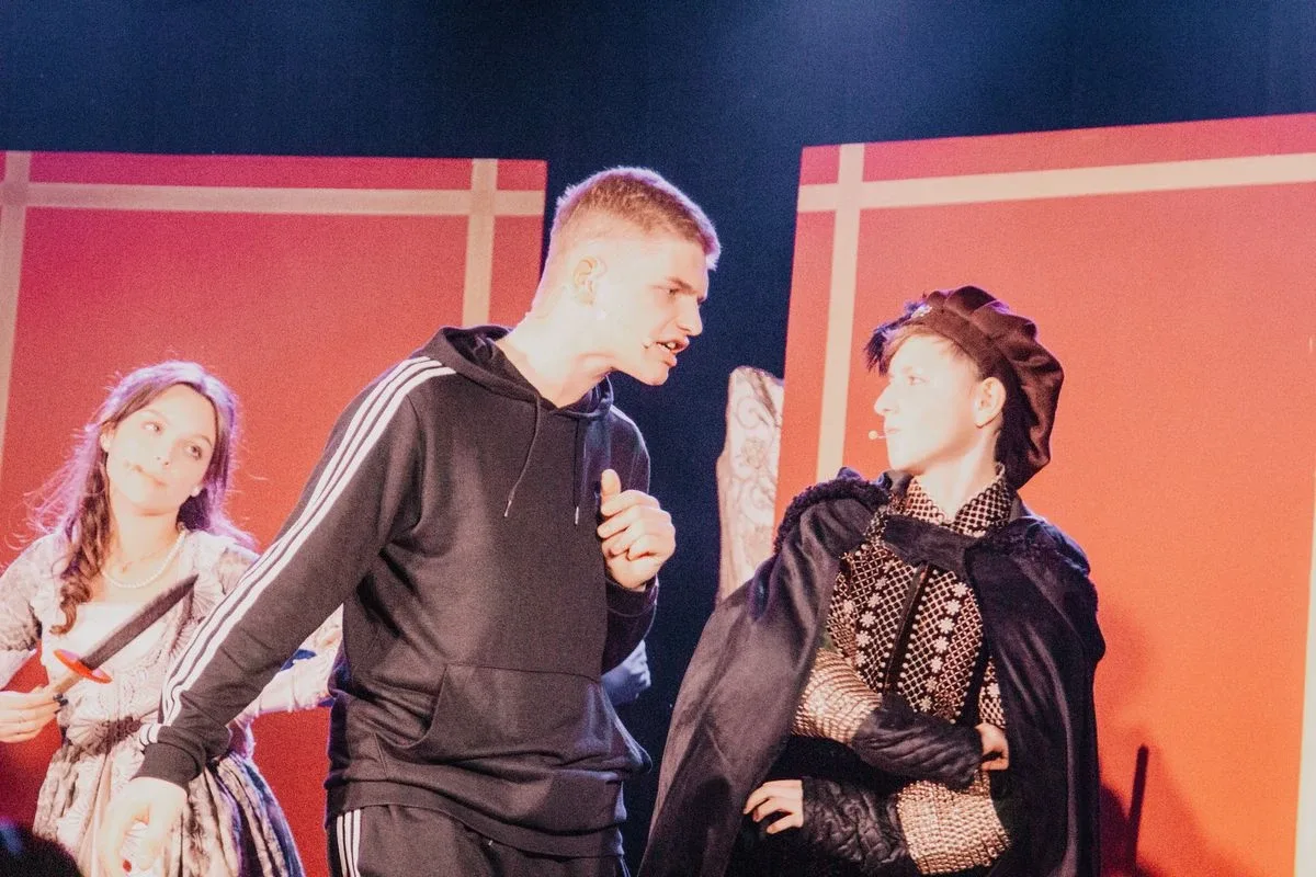 Spektakl teatralny pt. "Do hymnu powstań" w Broku zachwycił publiczność (zdjęcia, wideo) 