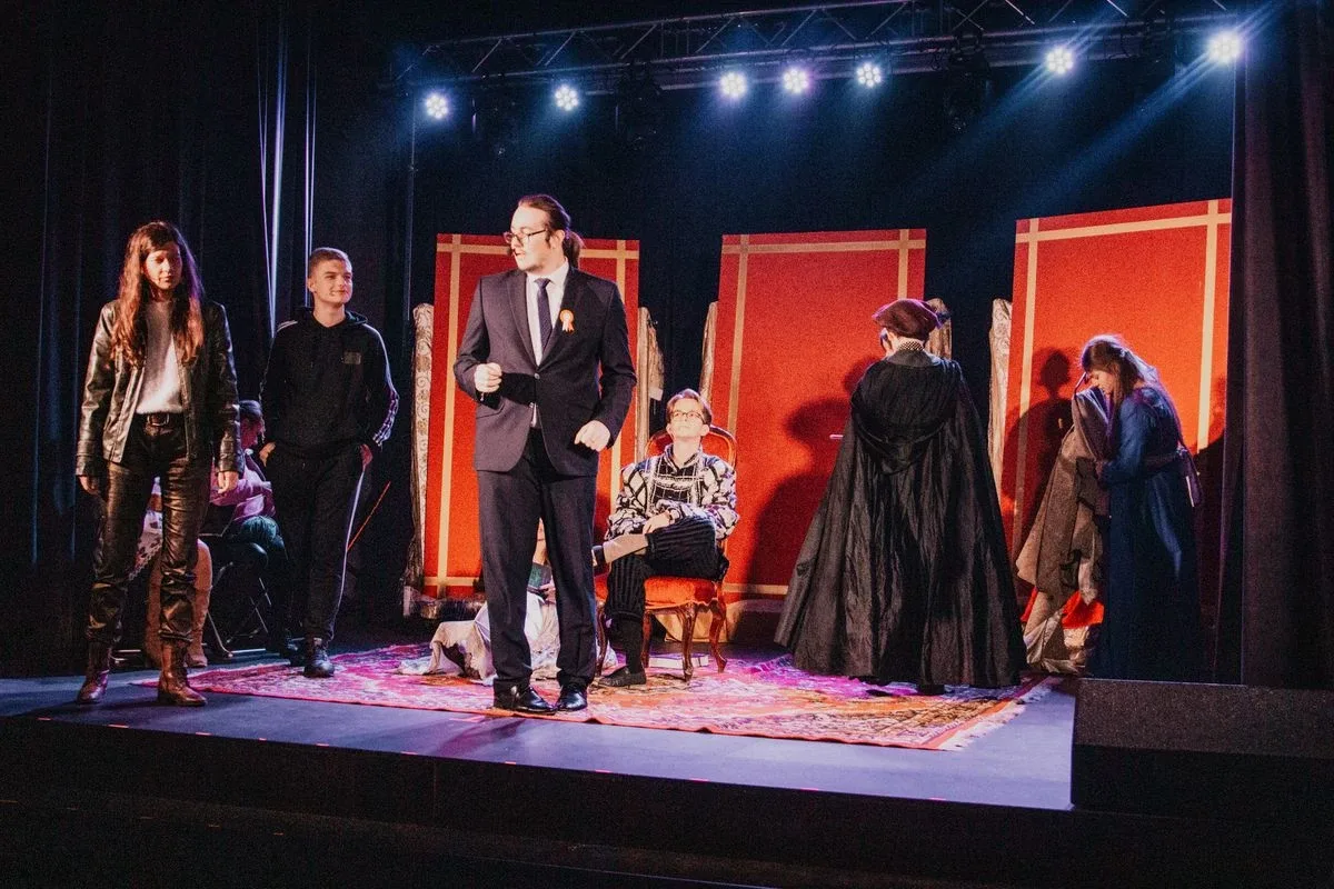 Spektakl teatralny pt. "Do hymnu powstań" w Broku zachwycił publiczność (zdjęcia, wideo) 
