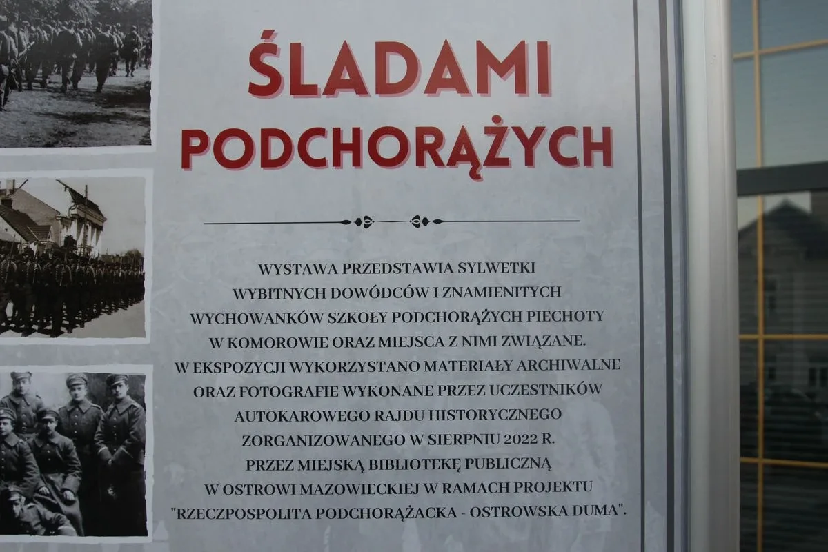 Spotkanie z prof. Adamem Dobrońskim i otwarcie wystawy plenerowej pt. "Śladami Podchorążych" (zdjęcia)