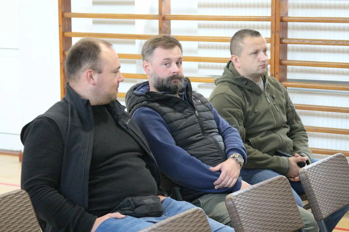 Minister Rolnictwa i Rozwoju Wsi Henryk Kowalczyk zawiedziony frekwencją na spotkaniu w Starym Lubiejewie (zdjęcia, wideo)
