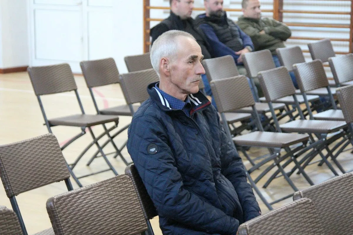 Minister Rolnictwa i Rozwoju Wsi Henryk Kowalczyk zawiedziony frekwencją na spotkaniu w Starym Lubiejewie (zdjęcia, wideo)
