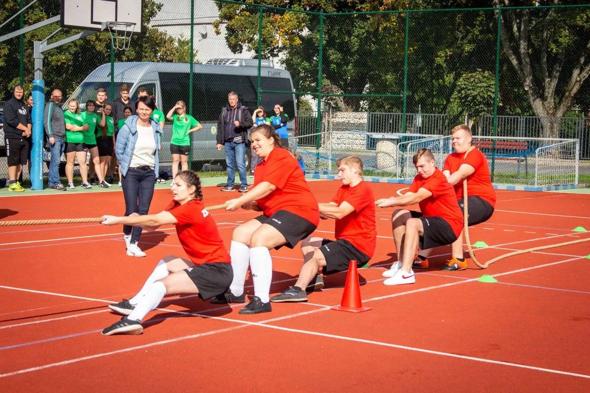 Eliminacje Strefowe II Mistrzostw Polski Szół Rolniczych w Przeciąganiu Liny w Starym Lubiejewie (zdjęcia)