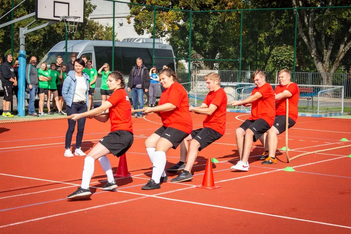 Eliminacje Strefowe II Mistrzostw Polski Szół Rolniczych w Przeciąganiu Liny w Starym Lubiejewie (zdjęcia)