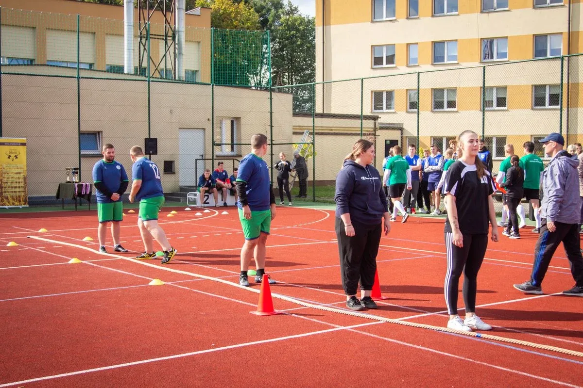 Eliminacje Strefowe II Mistrzostw Polski Szół Rolniczych w Przeciąganiu Liny w Starym Lubiejewie (zdjęcia)
