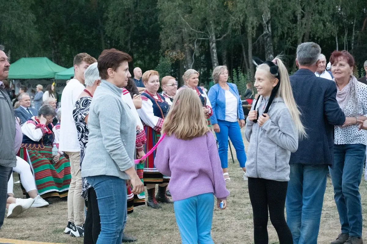 Kapela Eli, Side off Band oraz zespół Topky pożegnali lato w Bogutach-Piankach! (zdjęcia, wideo)