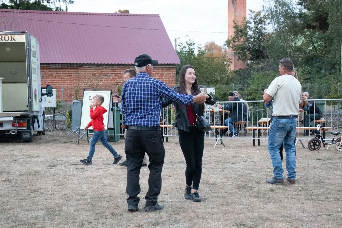 Kapela Eli, Side off Band oraz zespół Topky pożegnali lato w Bogutach-Piankach! (zdjęcia, wideo)