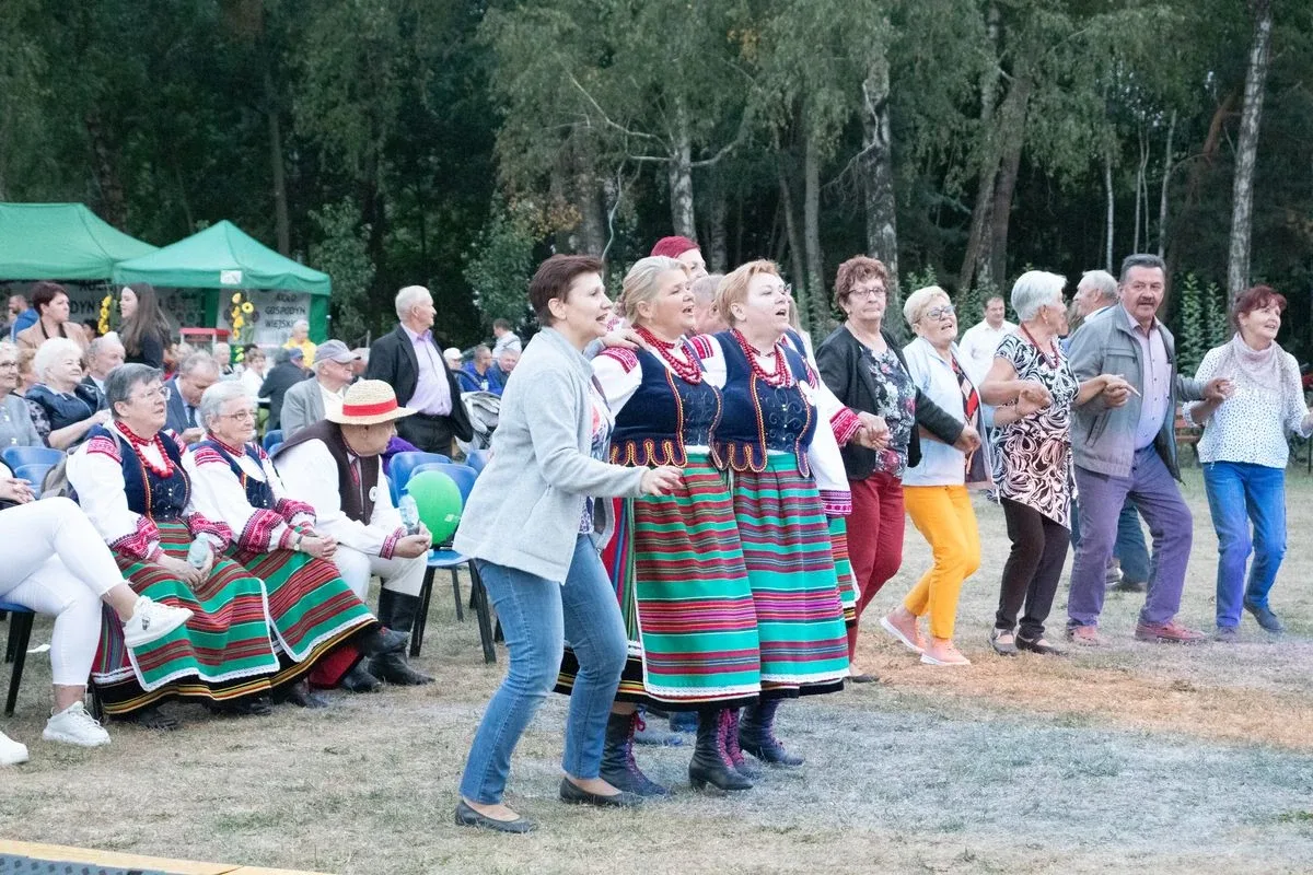 Kapela Eli, Side off Band oraz zespół Topky pożegnali lato w Bogutach-Piankach! (zdjęcia, wideo)