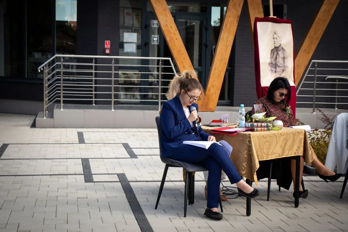 VI Narodowe Czytanie "Ballad i romansów" Adama Mickiewicza w Wąsewie. Organizatorzy przygotwali muzyczną niespodziankę! (zdjęcia)