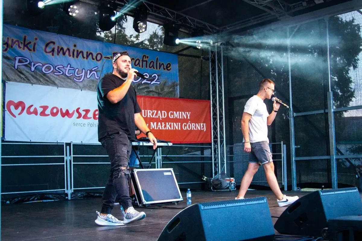 Koncert zespołu Chillout na Dożynkach Gminno-Parafialnych w Prostyni (zdjęcia, wideo)