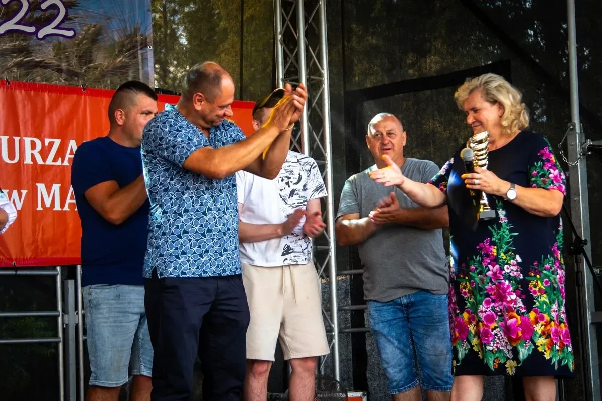 Koncert zespołu Chillout na Dożynkach Gminno-Parafialnych w Prostyni (zdjęcia, wideo)
