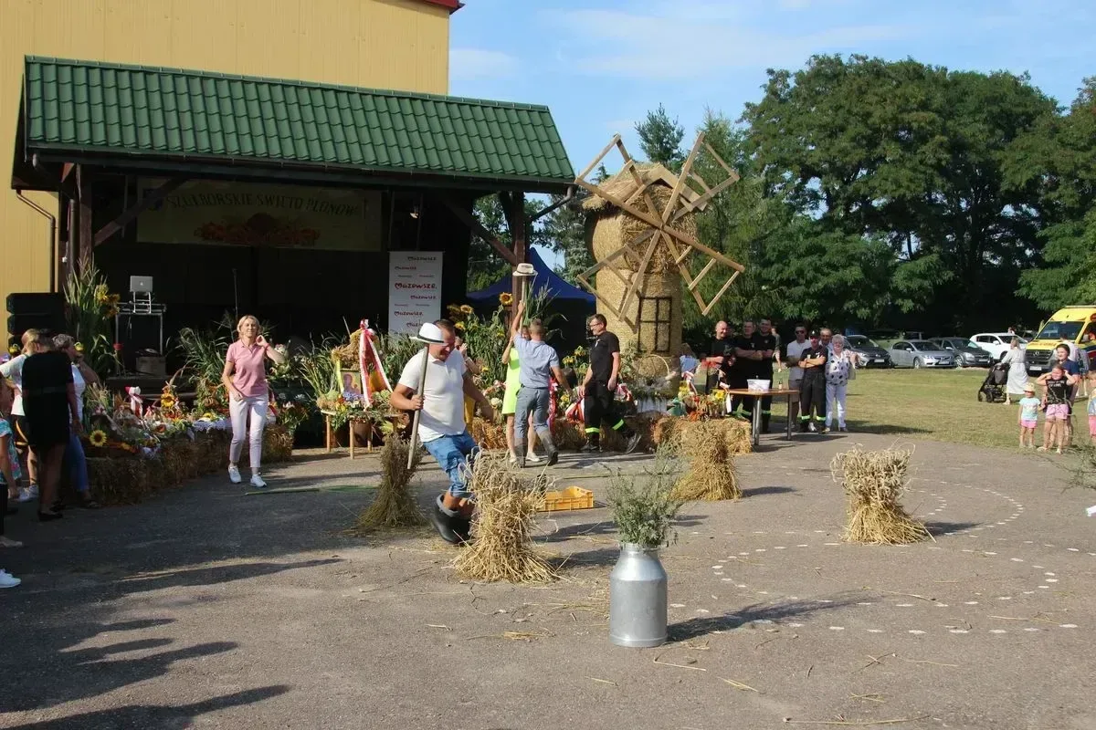 "Turniej Sołectw" podczas V Szulborskiego Święta Plonów! (zdjęcia, wideo) (nie publikować)