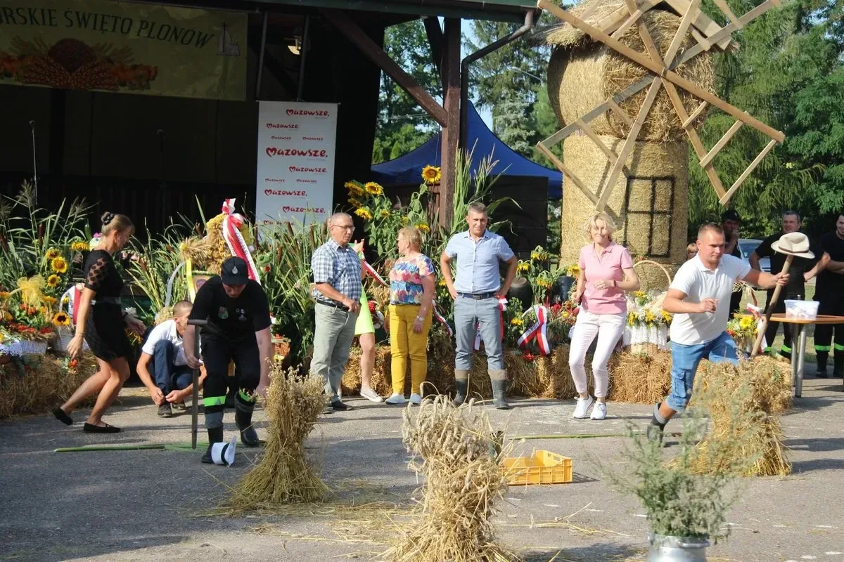"Turniej Sołectw" podczas V Szulborskiego Święta Plonów! (zdjęcia, wideo)
