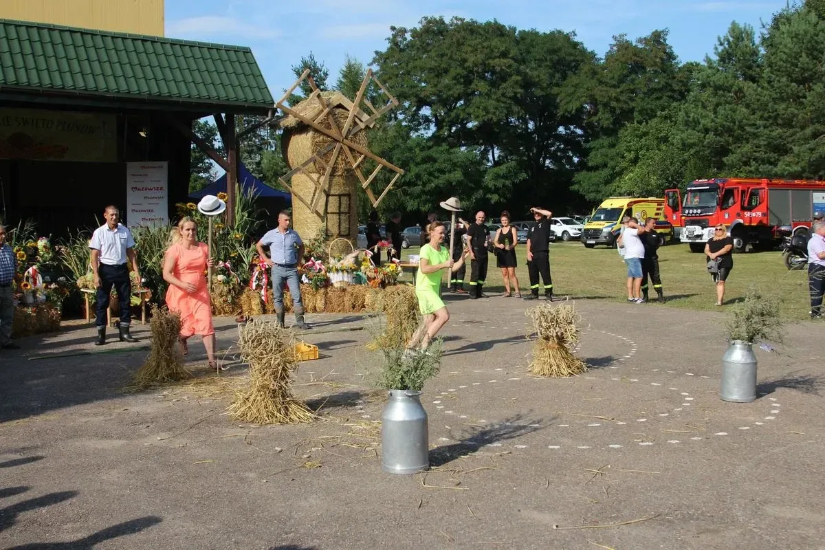 "Turniej Sołectw" podczas V Szulborskiego Święta Plonów! (zdjęcia, wideo)