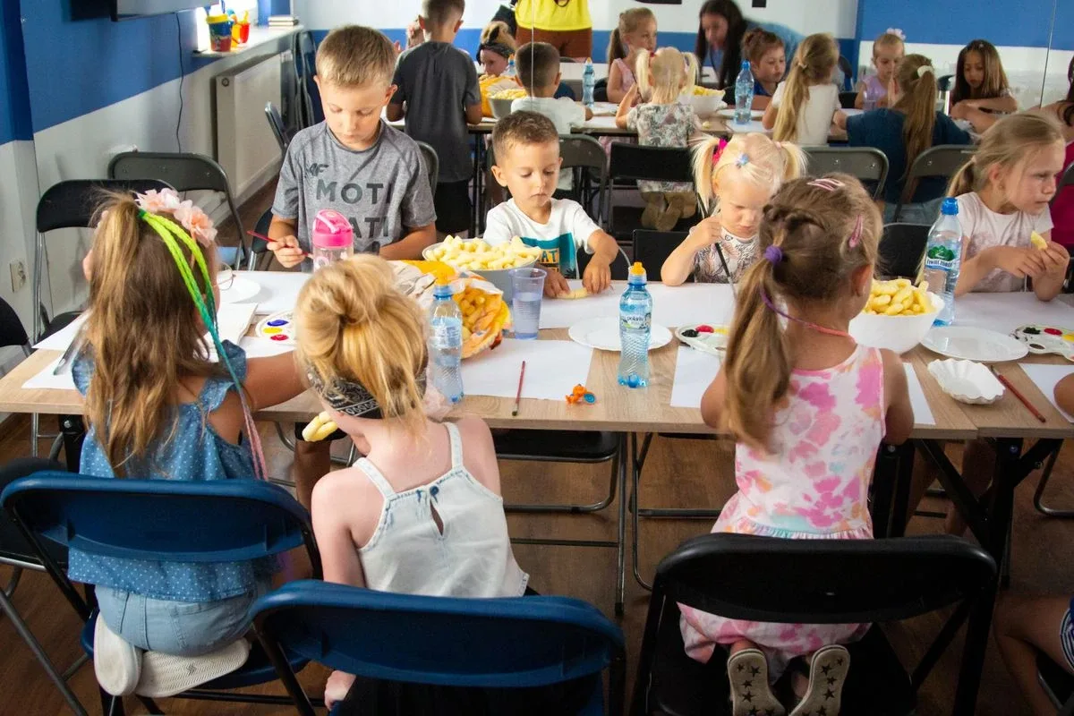 Chrupkowe warsztaty artystyczne w Miejskim Domu Kultury w Ostrowi Mazowieckiej (zdjęcia)