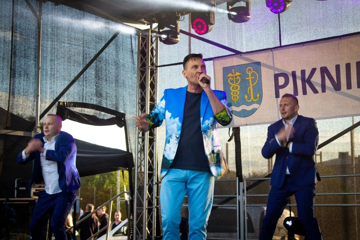 Koncerty zespołów na Pikniku Rodzinnym w Nurze - pojawiły się same największe hity! (zdjęcia, wideo)