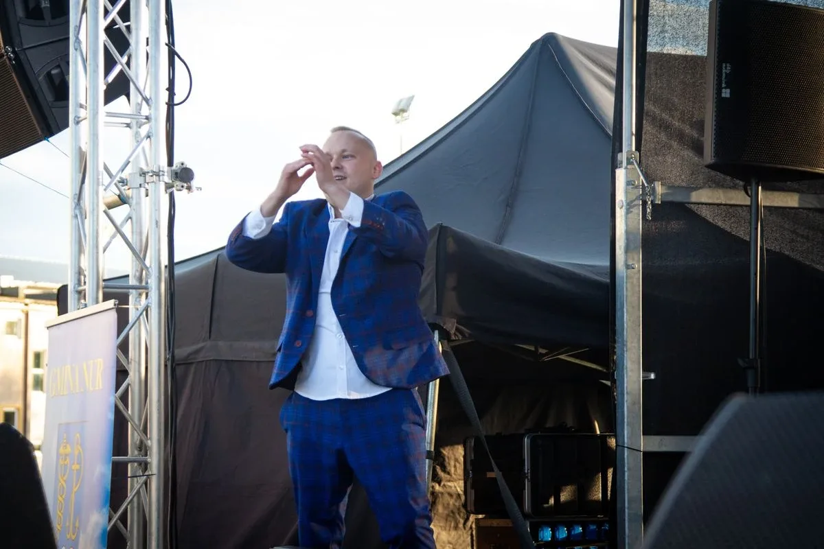 Koncerty zespołów na Pikniku Rodzinnym w Nurze - pojawiły się same największe hity! (zdjęcia, wideo)