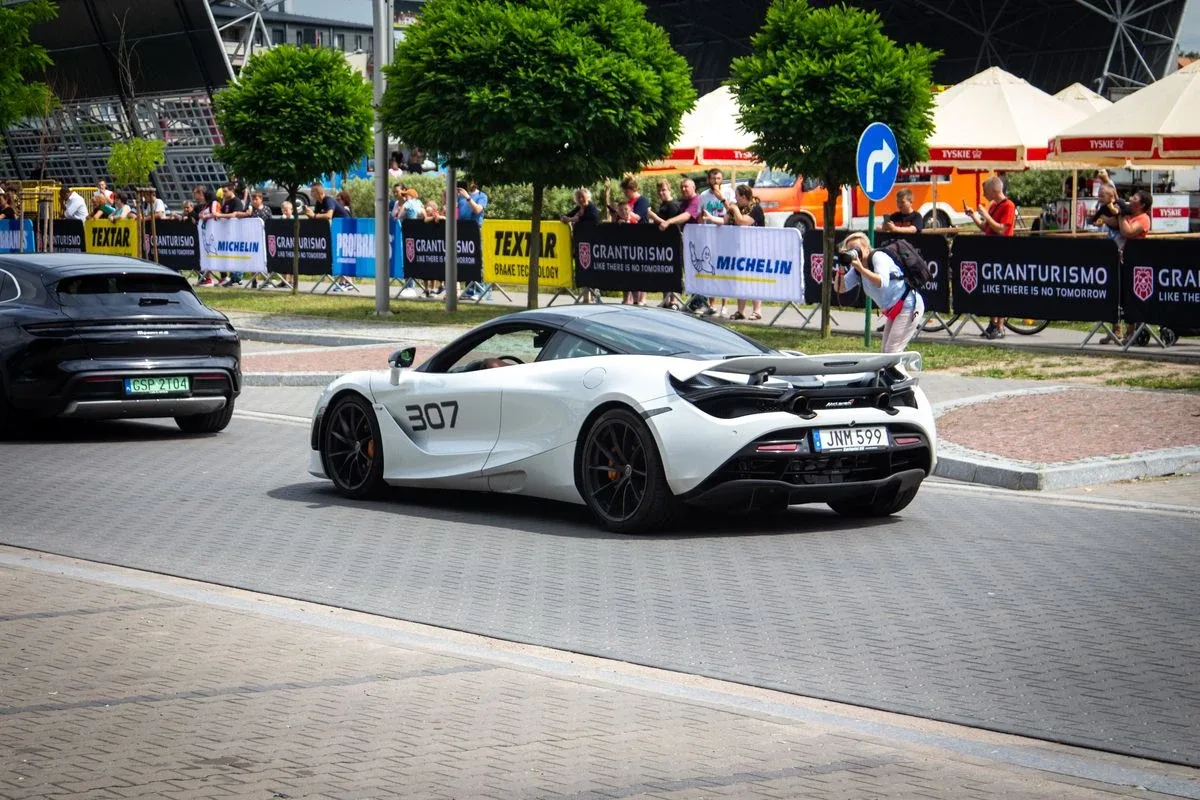 Gran Turismo Polonia zrobiło widowisko w Ostrowi Mazowieckiej (zdjęcia, wideo)