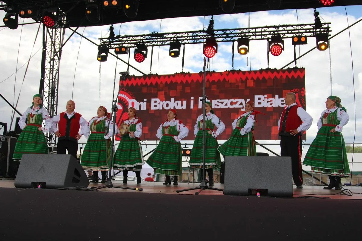 Największy w regionie Festiwal Kultury Kurpiowskiej na Dniach Broku! (zdjęcia, wideo)