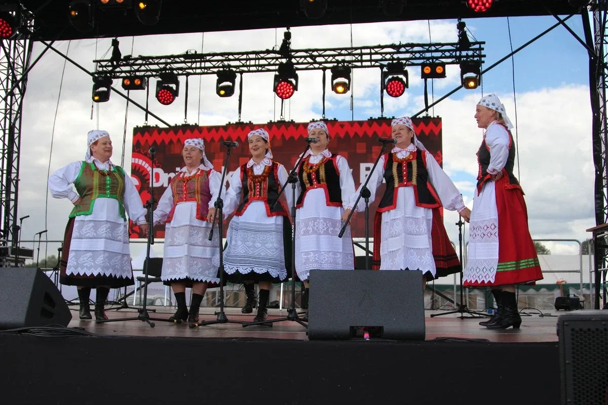Największy w regionie Festiwal Kultury Kurpiowskiej na Dniach Broku! (zdjęcia, wideo)