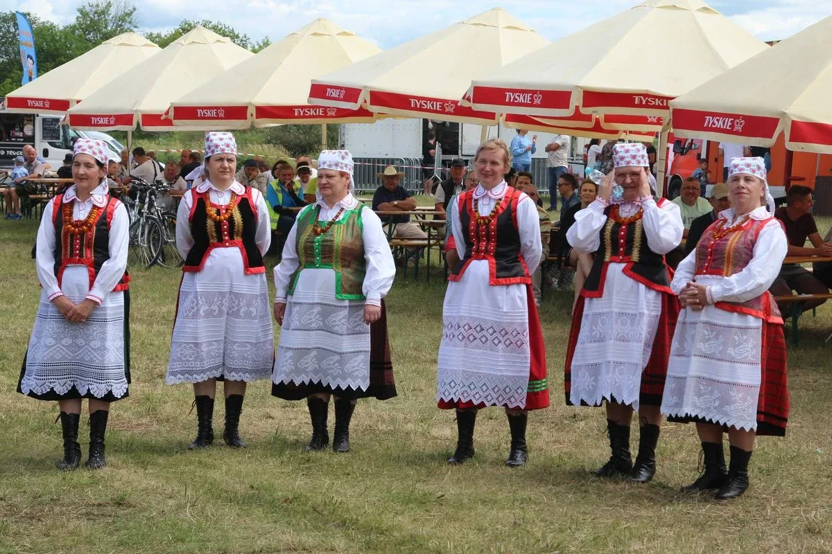Największy w regionie Festiwal Kultury Kurpiowskiej na Dniach Broku! (zdjęcia, wideo)