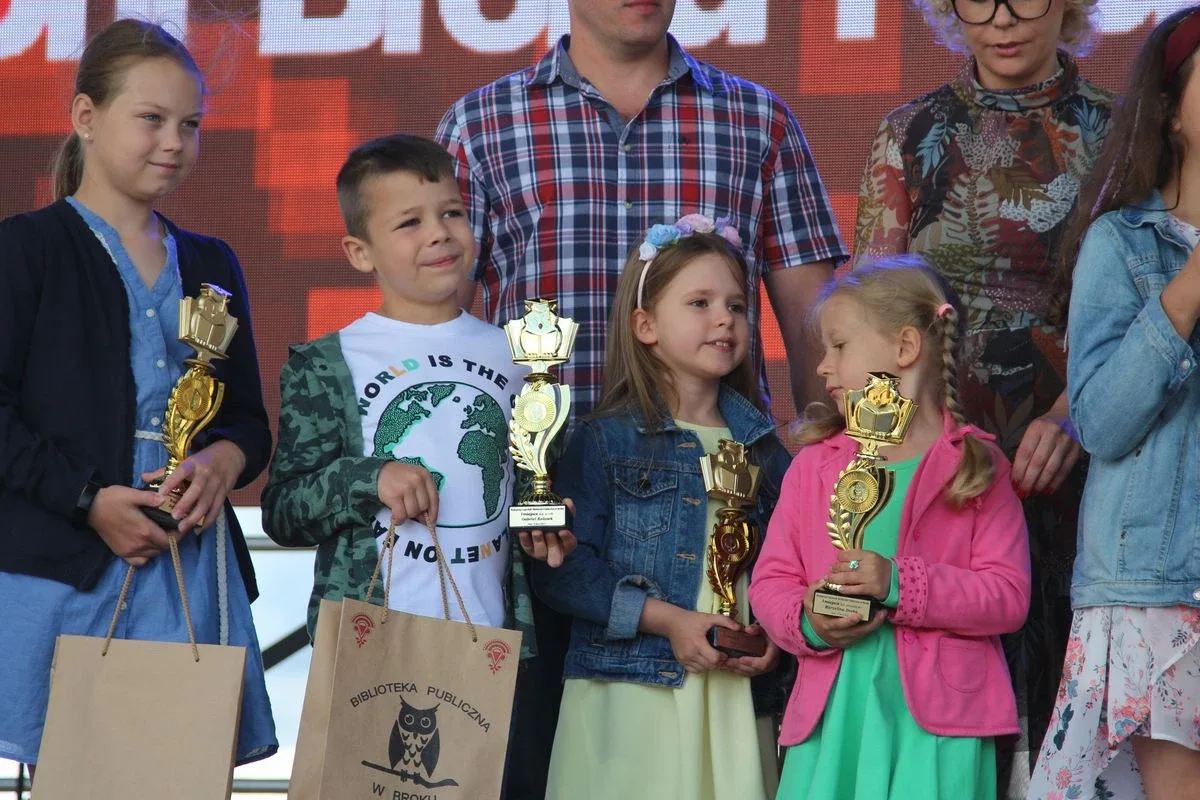 Wręczenie nagród dla uczestników zawodów i turnieju - 42 Dni Broku i Puszczy Białej (zdjęcia)
