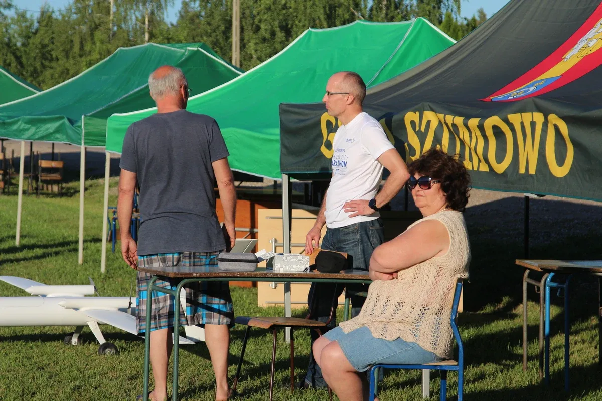 Pierwszy dzień Pucharu Centralnej Europy Modeli Wodnosamolotów za nami (zdjęcia)