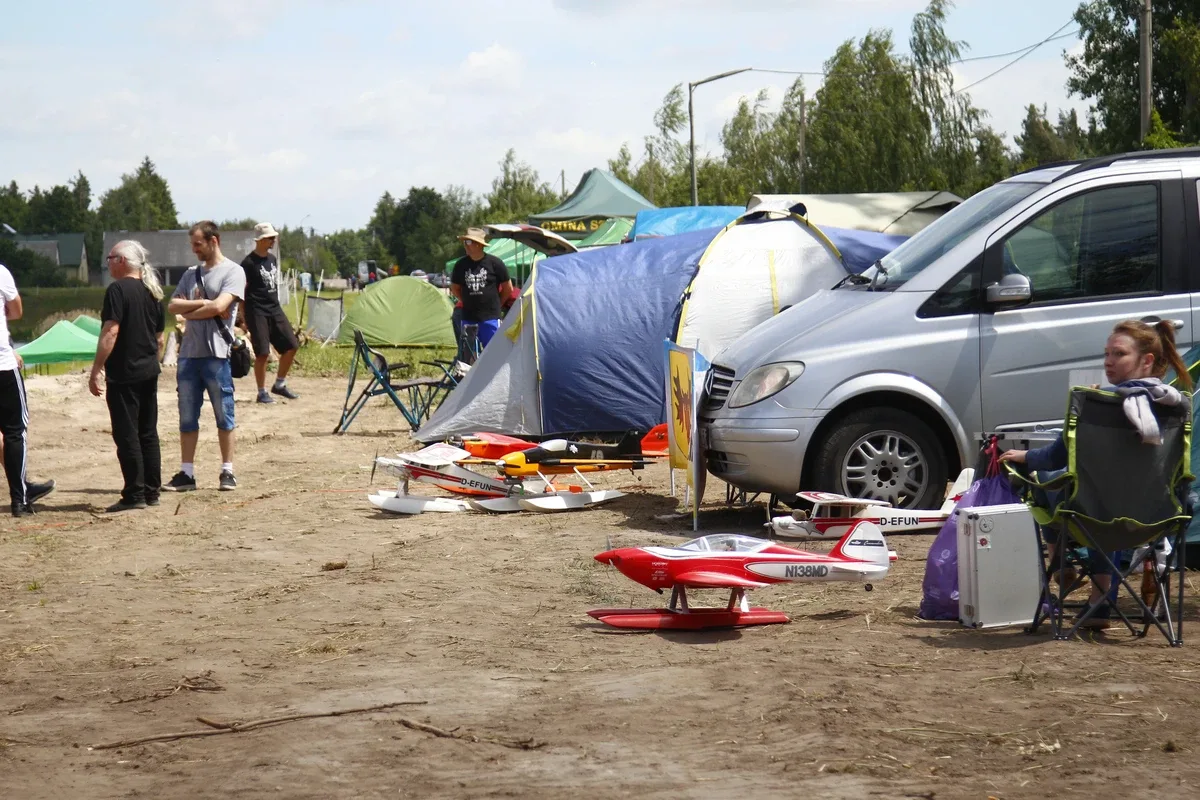 Pierwszy dzień Pucharu Centralnej Europy Modeli Wodnosamolotów za nami (zdjęcia)