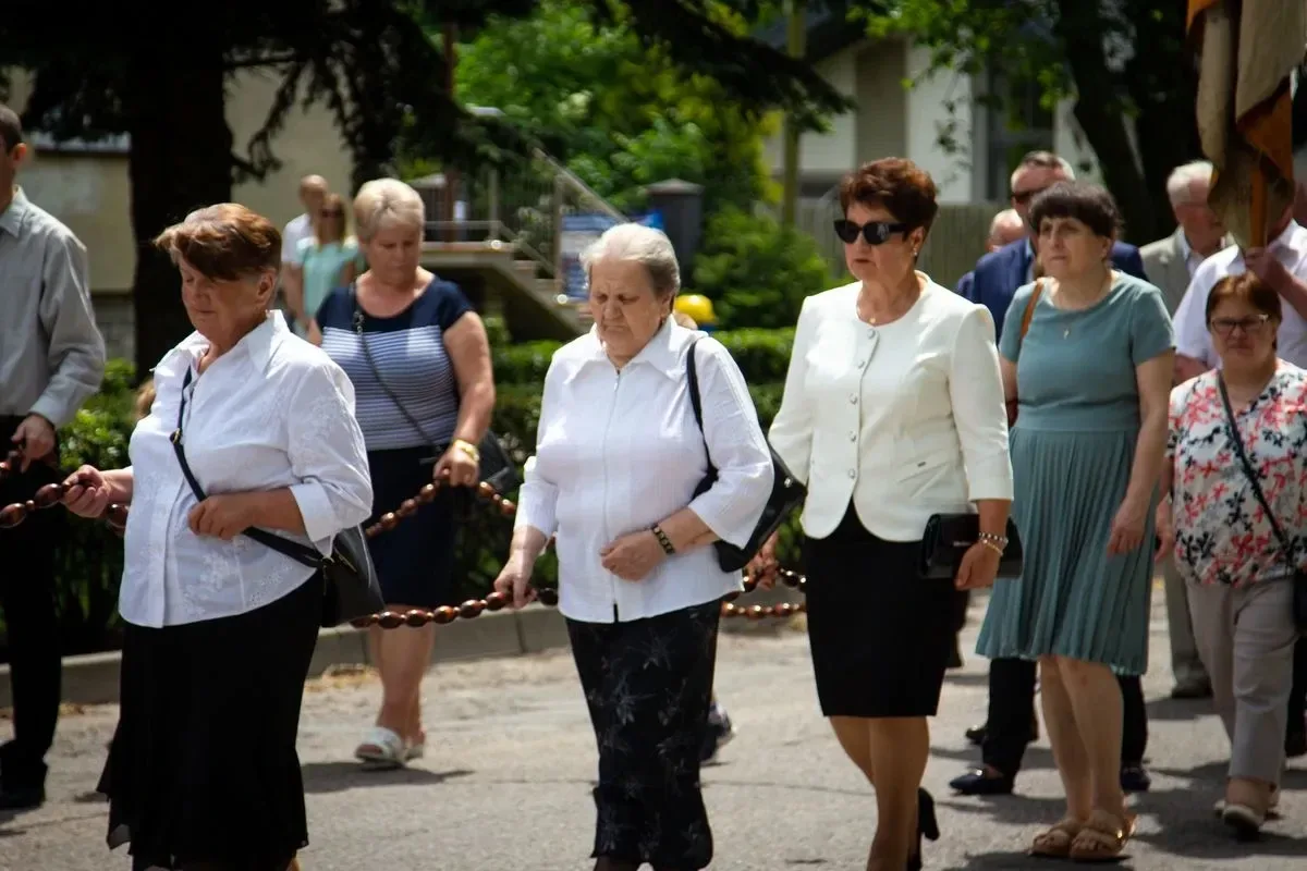 Uroczystości Bożego Ciała w parafii Wniebowzięcia NMP (zdjęcia)