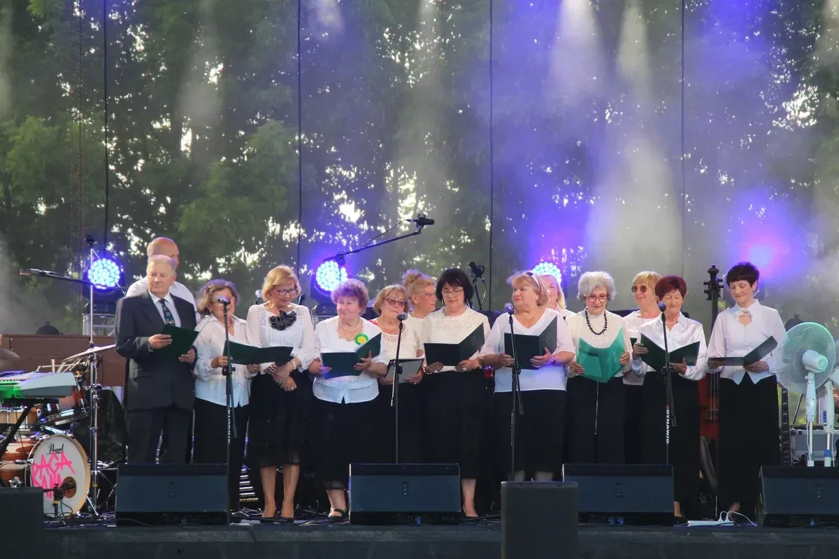 Drugi dzień Dni Ostrowi 2022. Na scenie wystąpił Mrozu (zdjęcia)