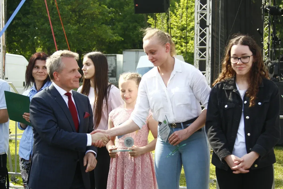 Drugi dzień Dni Ostrowi 2022. Na scenie wystąpił Mrozu (zdjęcia)