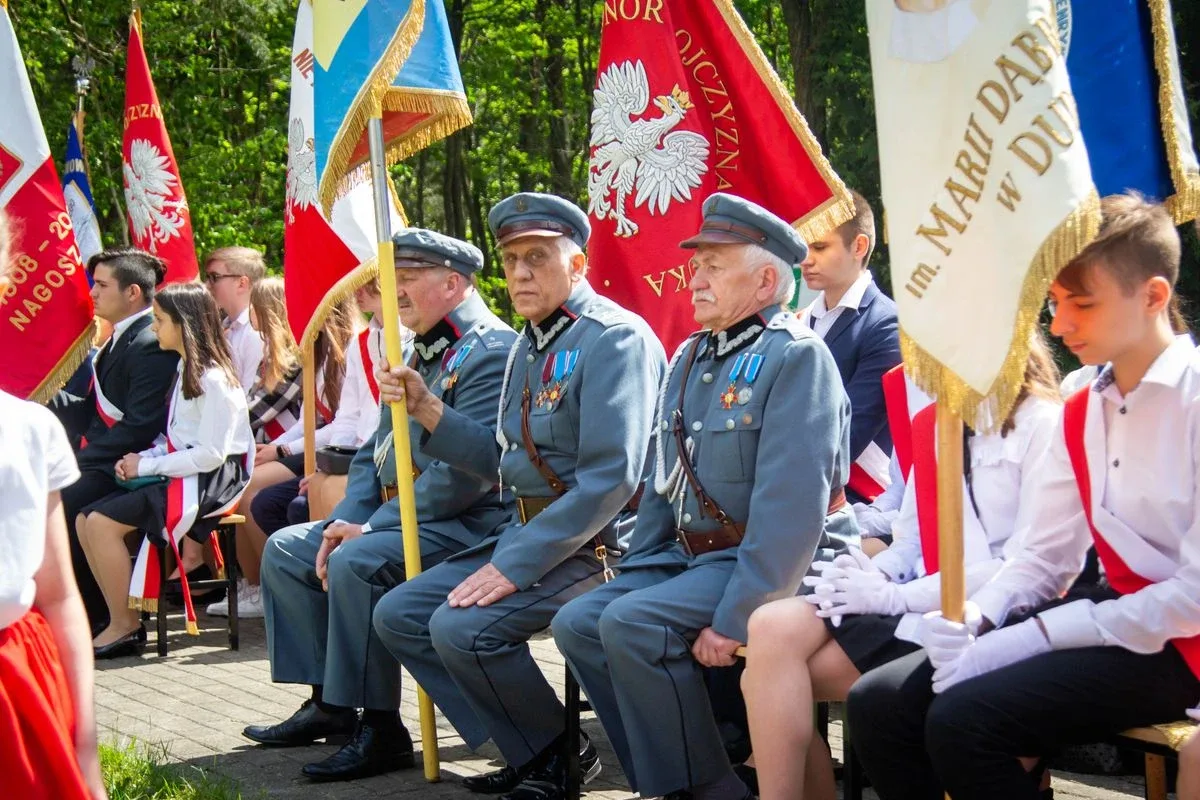 Obchody Święta Szkoły Podstawowej w Nagoszewie oraz 159. rocznicy Bitwy Czerwcowej (zdjęcia)