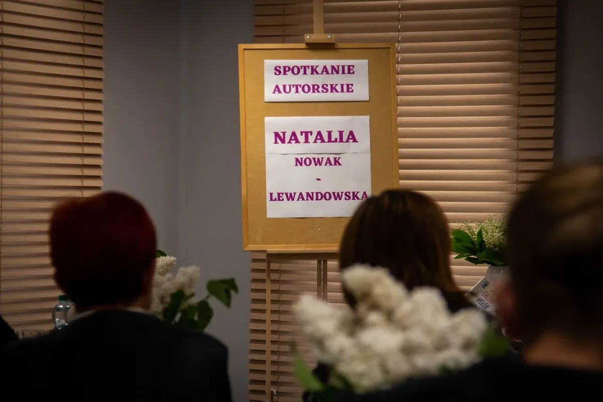 Spotkanie autorskie z Natalią Nowak-Lewandowską w Wąsewie (zdjęcia)