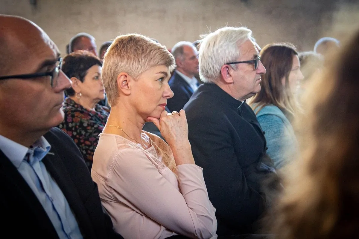 Podpisano porozumienie dotyczące upamiętnienia cmentarza żydowskiego przy ulicy Broniewskiego (zdjęcia)