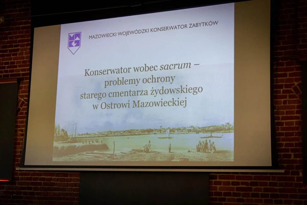 Podpisano porozumienie dotyczące upamiętnienia cmentarza żydowskiego przy ulicy Broniewskiego (zdjęcia)