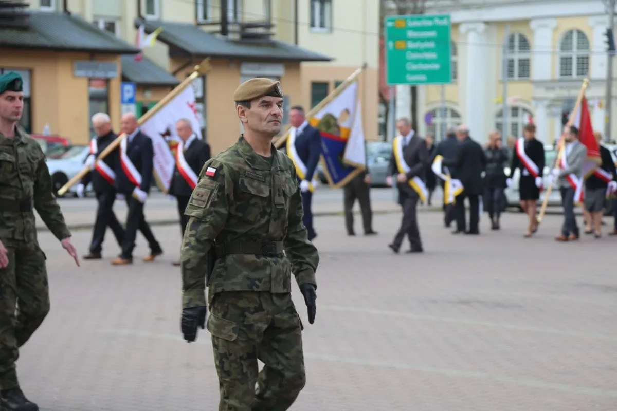 Miejskie obchody Święta Narodowego 3 Maja w Ostrowi Mazowieckiej (zdjęcia)