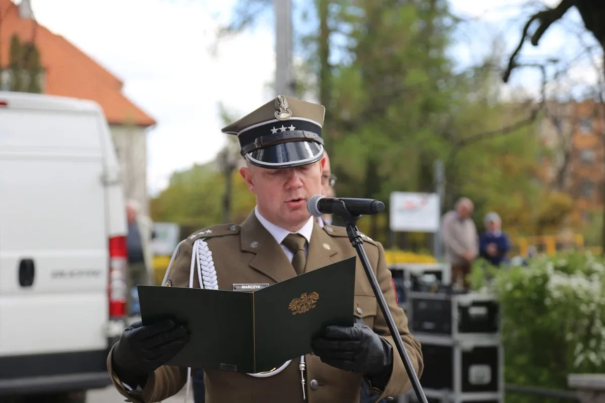 Miejskie obchody Święta Narodowego 3 Maja w Ostrowi Mazowieckiej (zdjęcia)