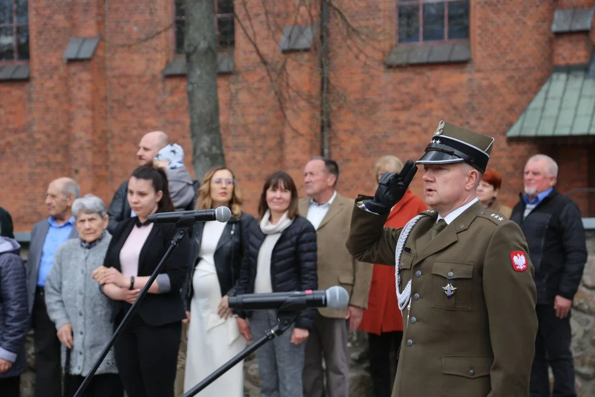 Miejskie obchody Święta Narodowego 3 Maja w Ostrowi Mazowieckiej (zdjęcia)