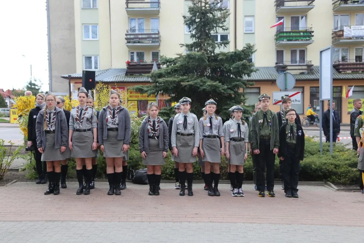 Miejskie obchody Święta Narodowego 3 Maja w Ostrowi Mazowieckiej (zdjęcia)