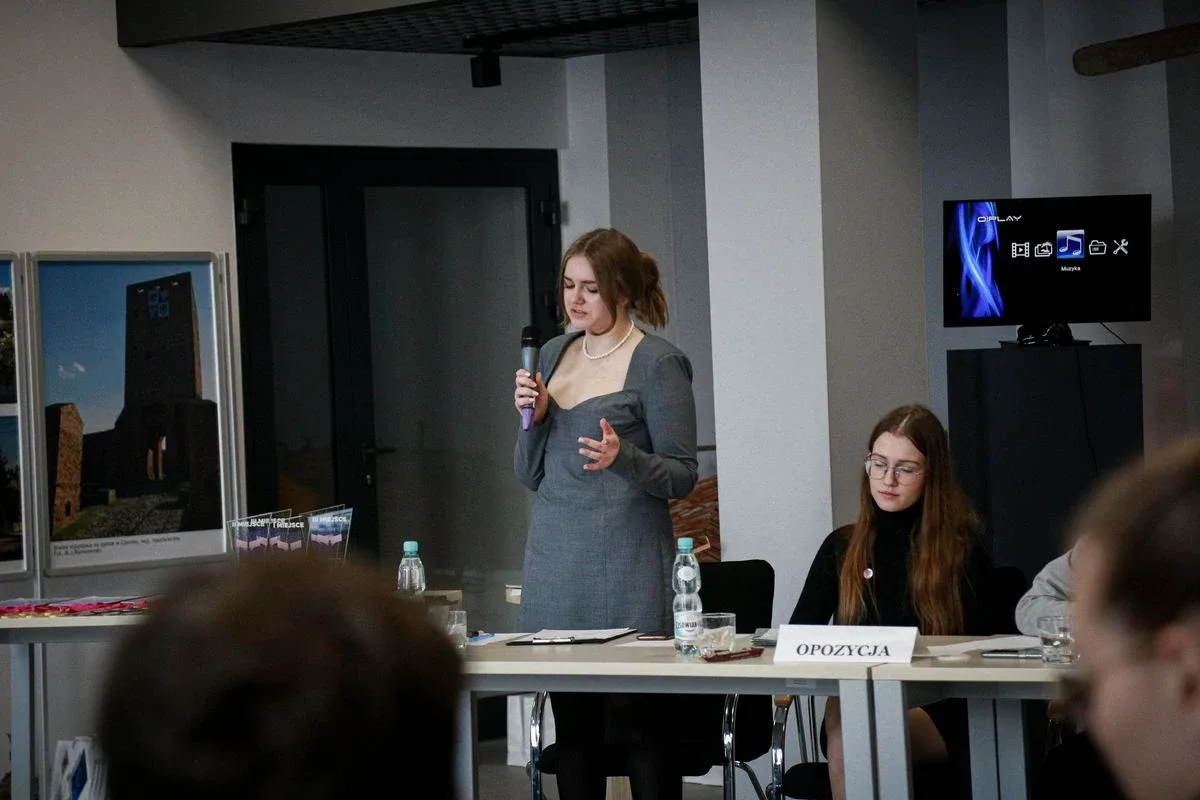 Finał Turnieju Debat Oksfordzkich "Odzyskani Bohaterowie" w Starej Elektrownicy (zdjęcia)