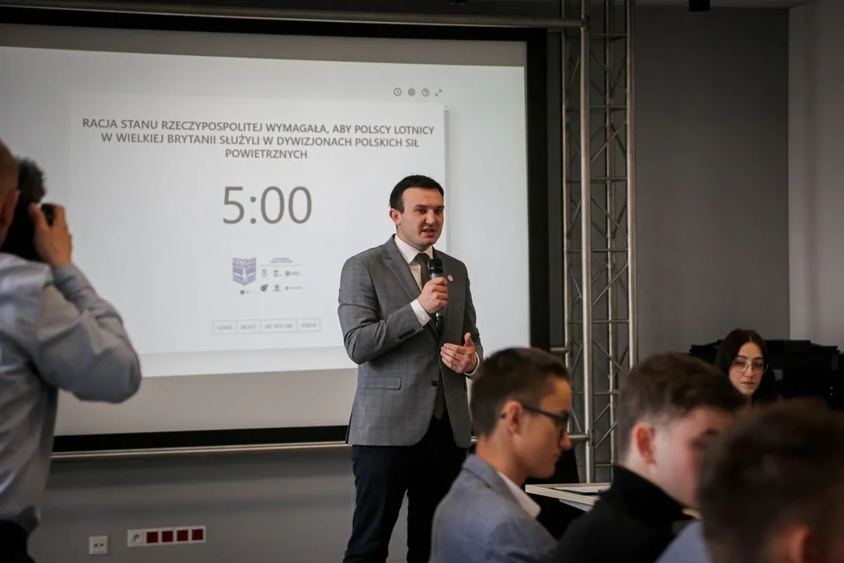 Finał Turnieju Debat Oksfordzkich "Odzyskani Bohaterowie" w Starej Elektrownicy (zdjęcia)
