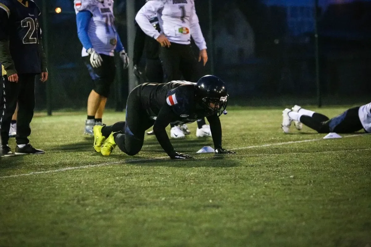 "Nosorożce" z Wyszkowa pokazali jak grać w futbol amerykański! (zdjęcia)