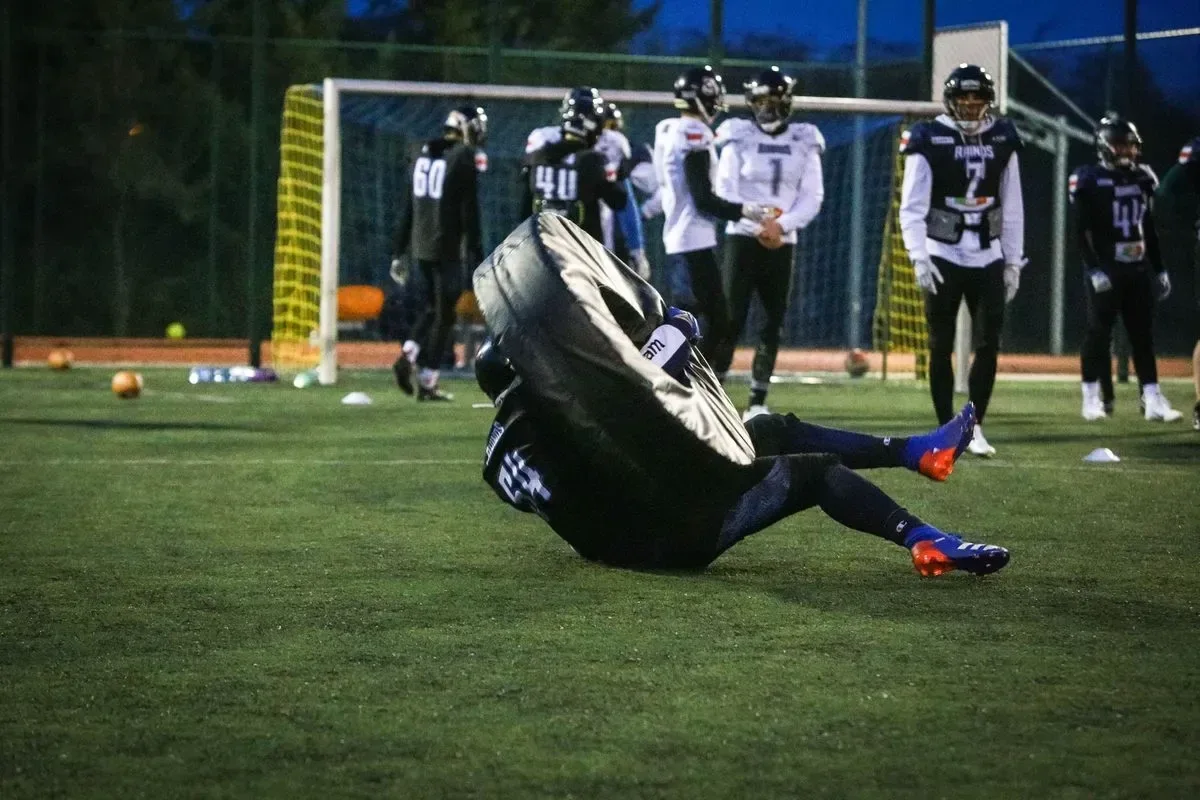 "Nosorożce" z Wyszkowa pokazali jak grać w futbol amerykański! (zdjęcia)