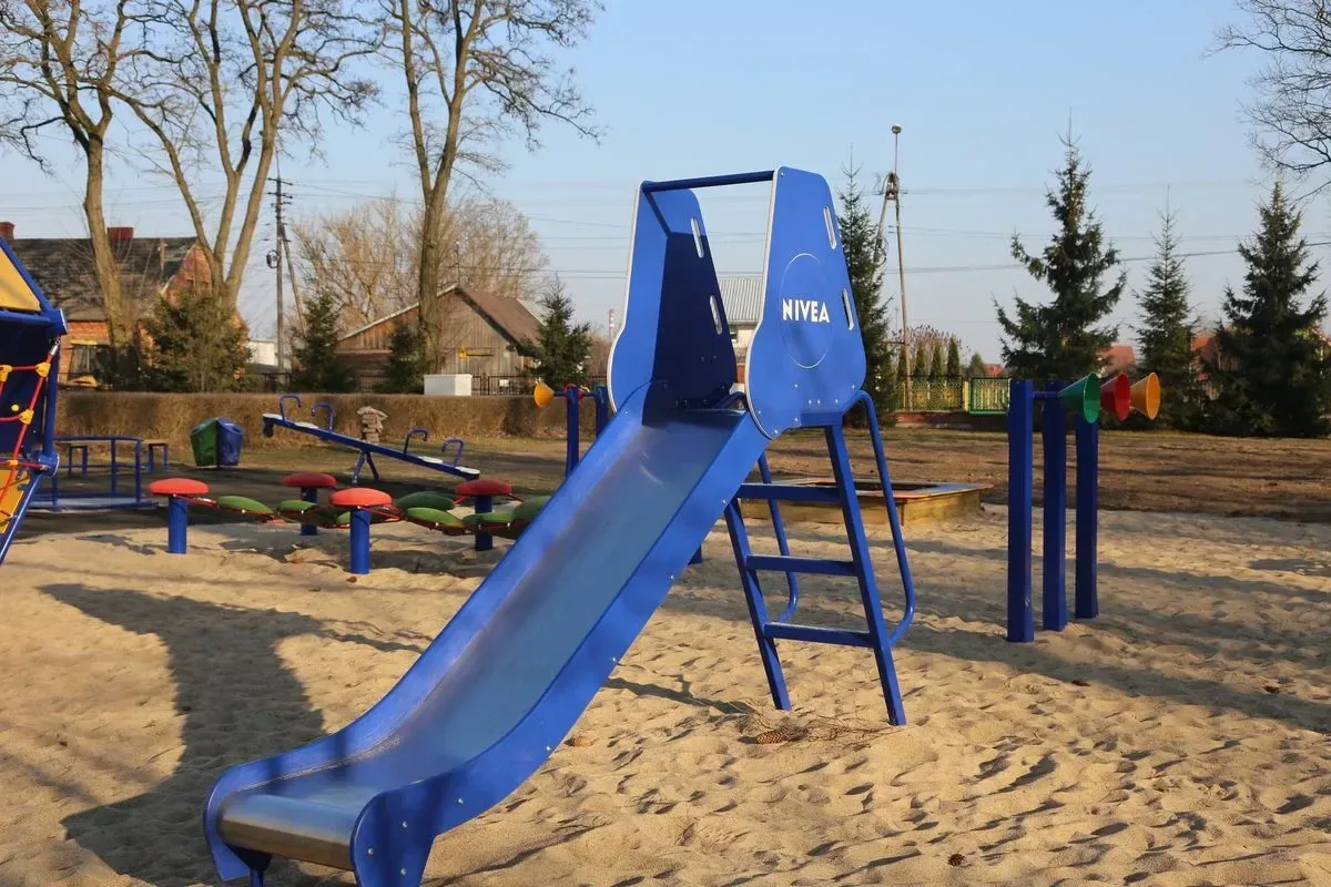Już niedługo "Podwórko NIVEA" przy SP nr 4 zostanie otwarte! (zdjęcia)