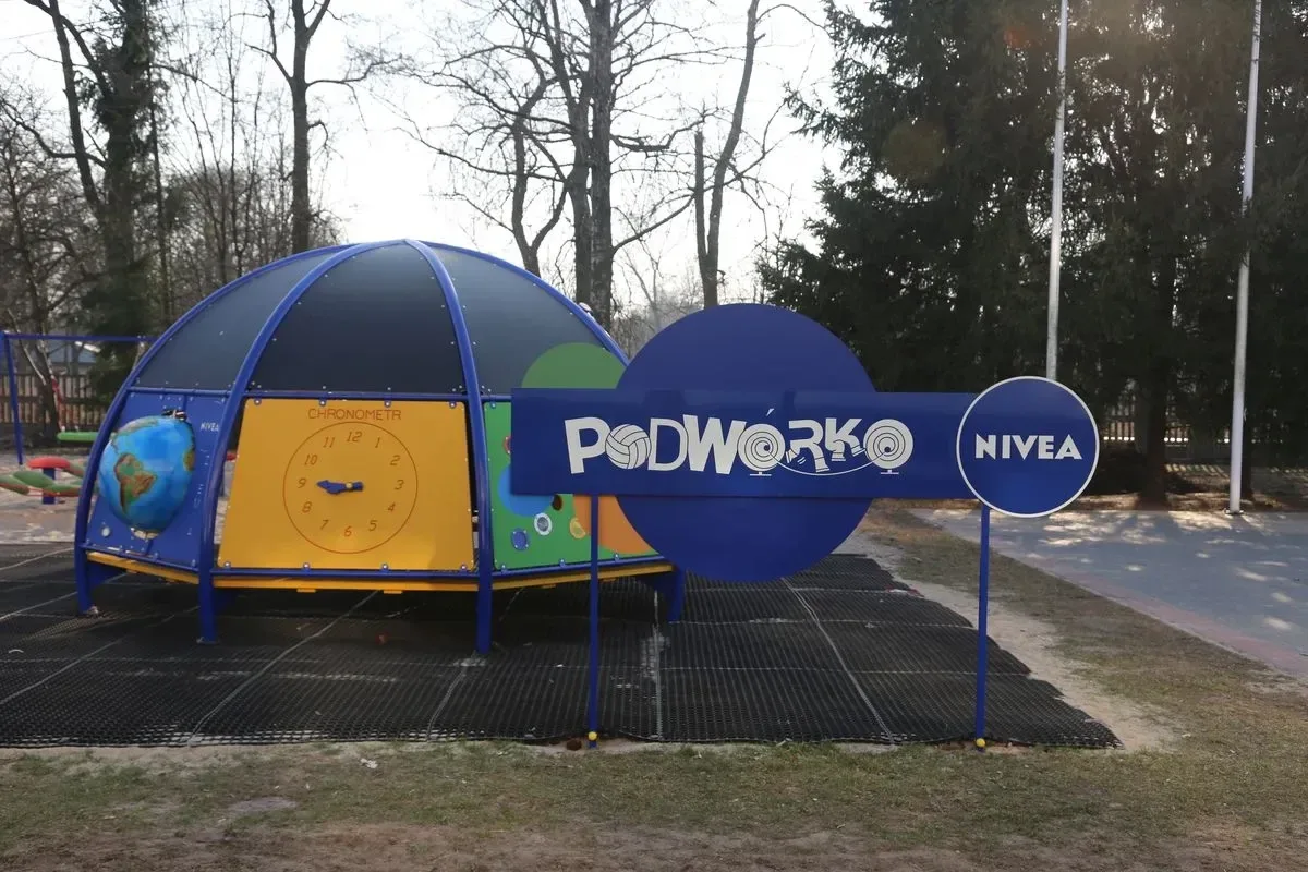 Już niedługo "Podwórko NIVEA" przy SP nr 4 zostanie otwarte! (zdjęcia)